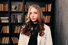 Дарья Хрусталёва, выпускница гимназии №61, набрала максимальное количество баллов по русскому языку