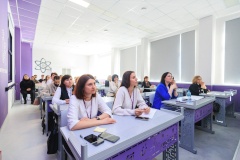 В Приморском районе подвели итоги участия в XVI Петербургском международном образовательном форуме