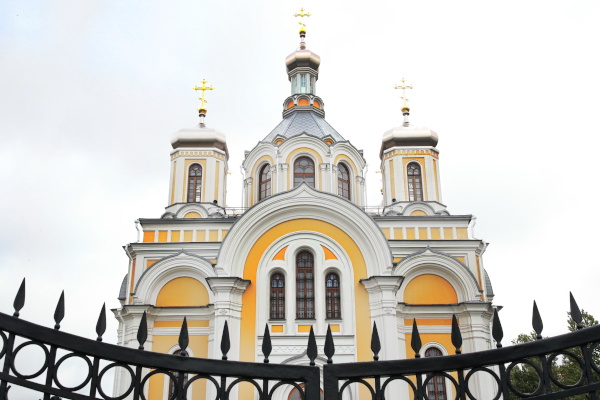 Освящение Архиерейского подворья храма Святой Троицы