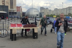 Реагируем на жалобы жителей: специалисты Комитета провели рейды по незаконной торговле