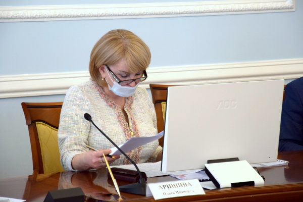 К петербургскому параду Победы допустят только с отрицательным тестом на коронавирус