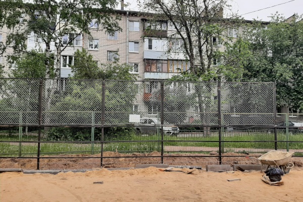 Ремонт внутридворовых спортивных площадок