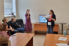 В Центре реабилитации инвалидов и детей инвалидов Кировского района состоялся круглый стол, посвященный актуальным вопросам взаимодействия педагогов с детьми, имеющими расстройства аутистического спектра