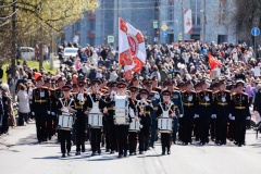 Петродворцовый район масштабно отпраздновал 80-летие Великой Победы