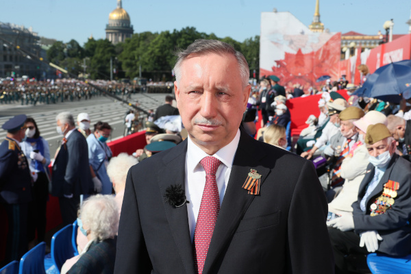 Губернатор Александр Беглов обратился к петербургским ветеранам и блокадникам в режиме видеоконференцсвязи