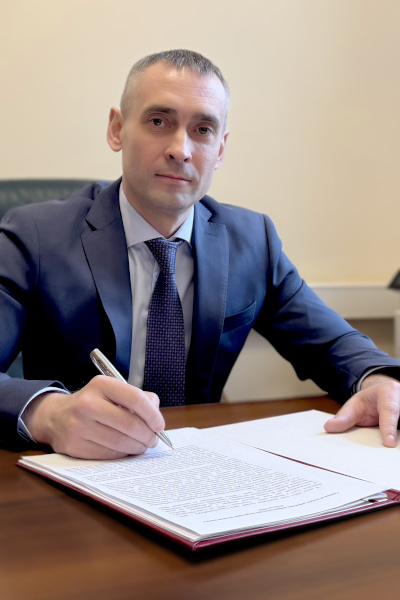 Назаров Игорь Олегович