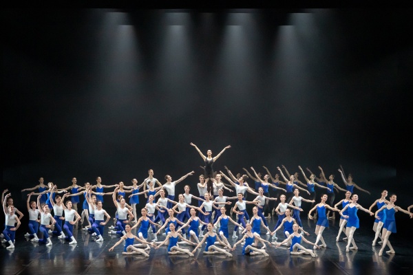 Выпускной концерт Академии танца Бориса Эйфмана (28.05.2025). Автор фото: Евгений Матвеев