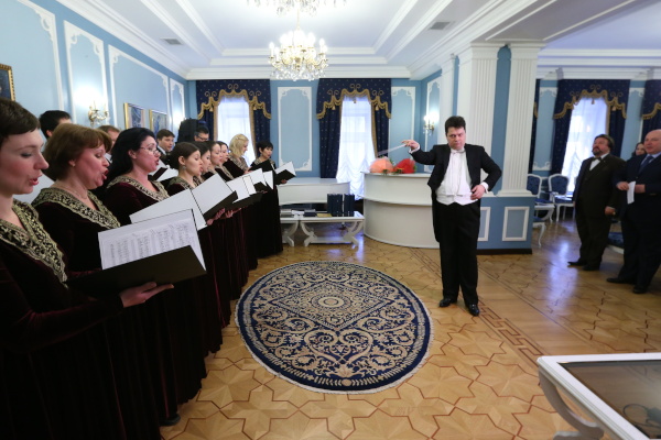 Церемония вручения благодарственных писем Губернатора Санкт‑Петербурга Г.С.Полтавченко за организацию, подготовку и проведение в Москве концерта-спектакля "Ленинградцы. 900 дней во имя жизни"