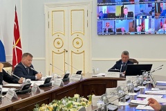 В Смольном проведено заседание комиссии по безопасности дорожного движения