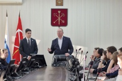 Заместитель главы администрации Московского района Дмитрий Козлов встретился с новым составом Молодёжного совета