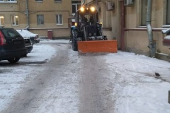 Уборка снега продолжается!