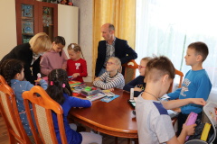 Воспитанники детских социальных учреждений подготовились к началу учебного года