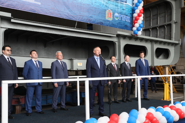Старт строительства первого отечественного пассажирского судна класса «река-море» для Арктической зоны