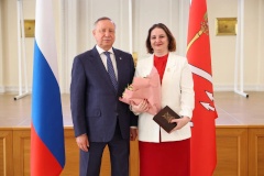 Губернатор Александр Беглов наградил лучших социальных работников Санкт‑Петербурга