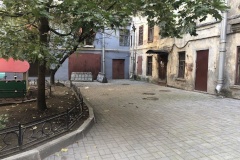 Знакомство с объектами предстоящего благоустройства: дворы улицы Рубинштейна