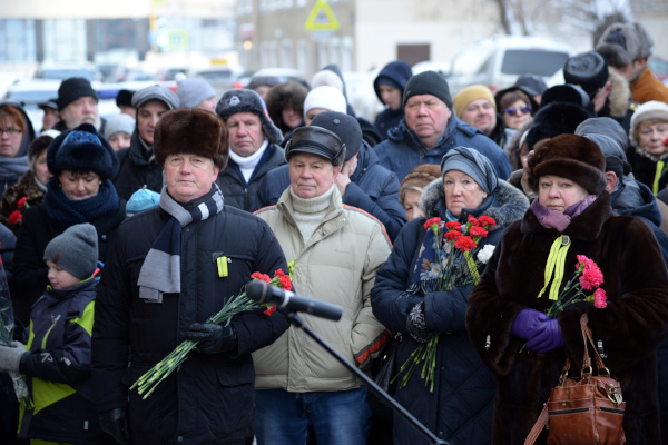 Открытие мемориальной доски женщине-водолазу Н.В. Соколовой