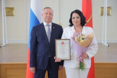 В Смольном наградили лучших социальных работников