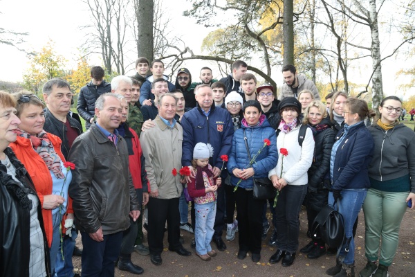 Члены Общественной палаты Санкт‑Петербурга приняли участие в общегородском субботнике