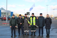 Сегодня состоялись финальные соревнования городского конкурса среди дворников и трактористов