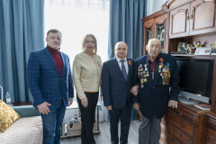 Виктор Полунин навестил ветерана Великой Отечественной войны