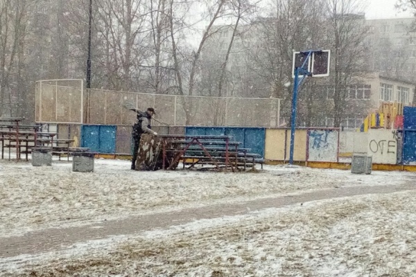 В Невском районе продолжаются работы по благоустройству