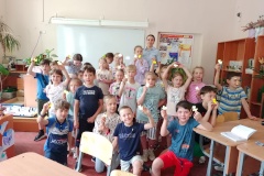 На базе ГБОУ школы №606 Пушкинского района в целях профилактики детского травматизма в летний период с детьми лагеря дневного пребывания состоялось мероприятие по безопасности дорожного движения
