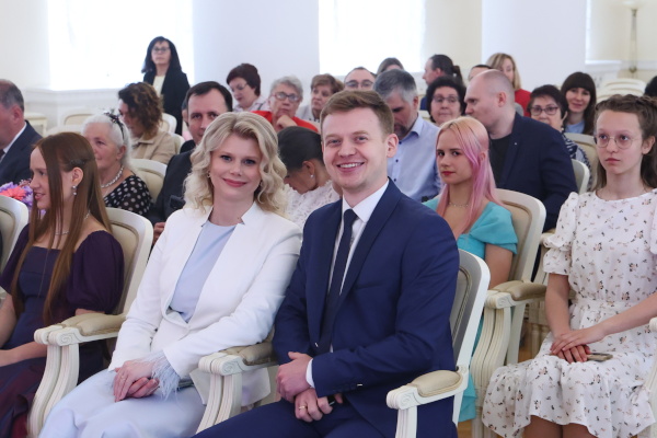 Награждение лауреатов премий Правительства Санкт‑Петербурга «Юные дарования» и «Педагогические надежды»