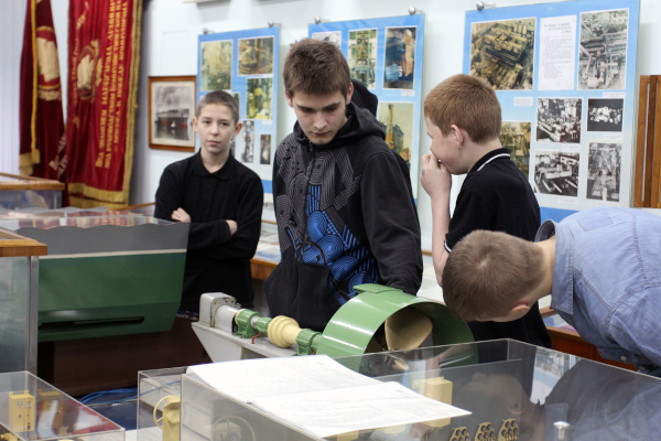 5 февраля - Подростки посетили музей Пролетарского завода