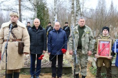 Вахта Памяти: героя похоронили с почестями