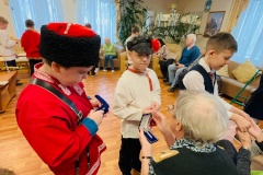 Космос, музыка и добрые дела