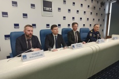Петербург продолжит активную работу по охране водных объектов