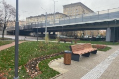В Кировском районе завершено благоустройство  Сквера Петра Семененко
