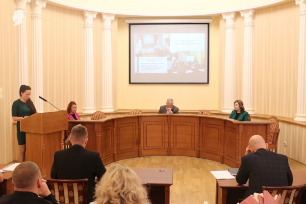 В администрации Пушкинского района состоялось заседание антинаркотической комиссии