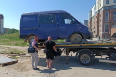 Изъяты два автомобиля и плодоовощная продукция: в Петербурге проходят рейды по незаконной торговле
