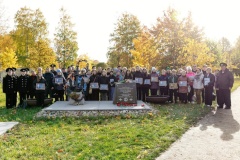 На Аллее памяти в Калининском районе высадили 20 именных деревьев в память о погибших морских пехотинцах