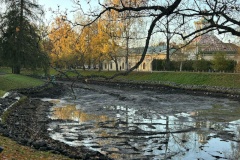 Председатель Комитета по природопользованию охране окружающей среды и обеспечению экологической безопасности Кирилл Соловейчик проверил ход работ по программе экологического оздоровления водоёмов в Царском Селе