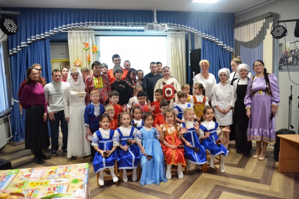 В Центре социальной реабилитации инвалидов и детей-инвалидов Фрунзенского района  Год Семьи открыли праздничным мероприятием