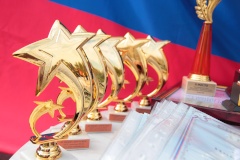 Знаменитые чемпионы – на спортивном празднике «Олимпиада начинается в школе» в гимназии № 622 Выборгского района