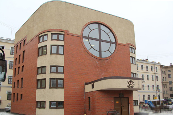 29 января – Жанна Воробьёва провела совещание в школе для детей с особыми потребностями «Динамика»