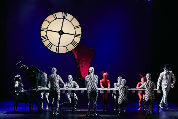 Российская Национальная премия и XIII Фестиваль театрального искусства для детей «АРЛЕКИН». 22 - 28 апреля 2016 года