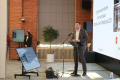 Развитие сети электробусов и трамвайного движения, наземное метро, усовершенствование Единой платформы управления транспортной системой. Как еще улучшить качество городской среды, обсудили власти Петербурга на стратегической сессии