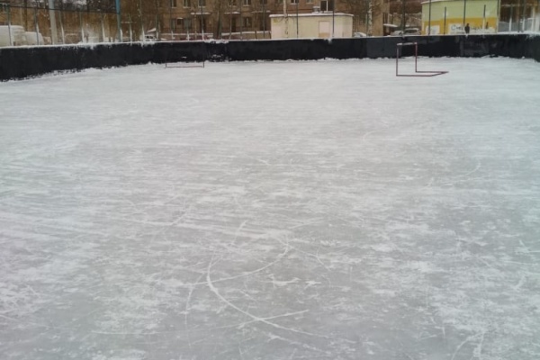 Перечень адресов хоккейных коробок Фрунзенского района доступных для свободного катания жителей на коньках