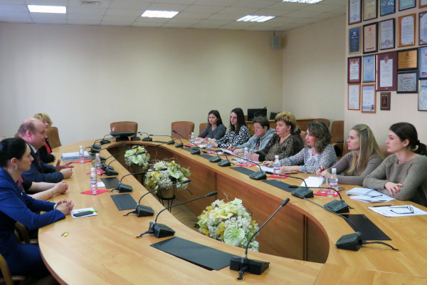 12 марта – В Комитете по образованию состоялась рабочая встреча с делегацией руководителей образовательных учреждений города Севастополь 