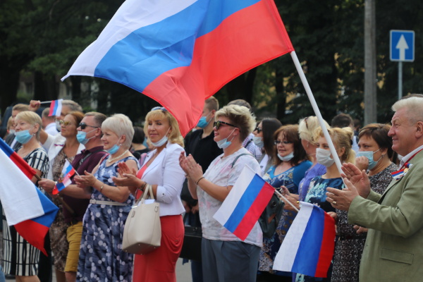 В Пушкине прошло торжественное мероприятие в честь Дня Государственного флага России.