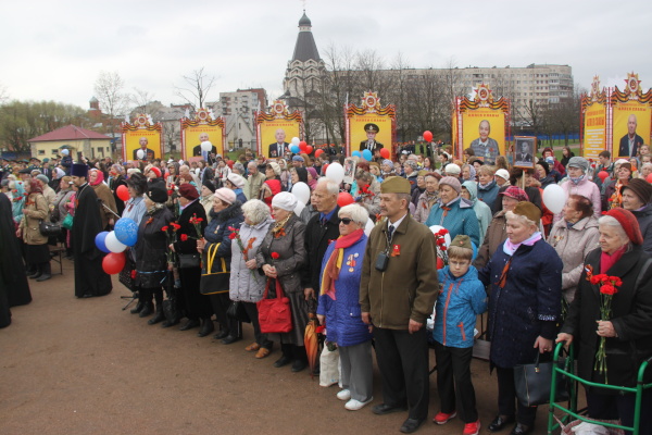 Во Фрунзенском районе прошел митинг, посвященный 73-й годовщине Победы