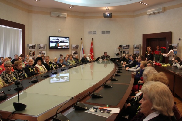 Во Фрунзенском районе состоялся скай-мост «Эхо войны»