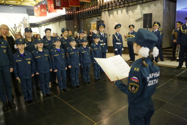 В Московском районе отметили юбилей классов пожарных кадет