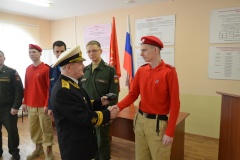 В вооруженные силы отправились первые юнармейцы Приморского района