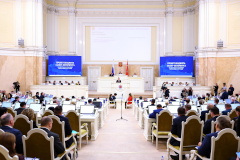 Губернатор Александр Беглов представил в Законодательном Собрании проект бюджета Санкт Петербурга на 2025 год и на плановый период 2026 и 2027 годов