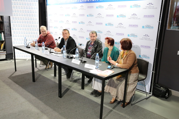 Пресс-конференция, посвященная второму Всероссийскому фестивалю-конкурсу любительских театров "Невские театральные встречи"